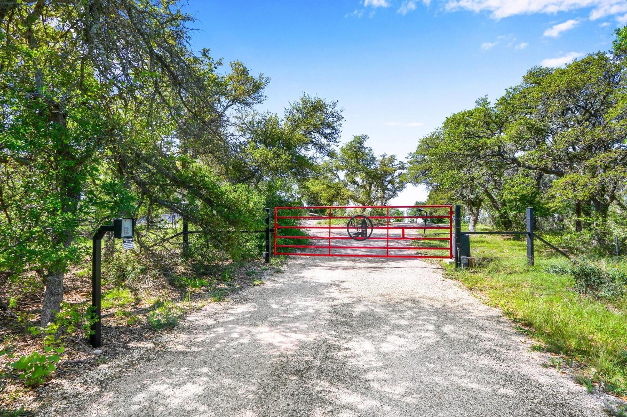 Lighthouse Hill Ranch - Lighthouse Villa Johnson City Exteriör bild